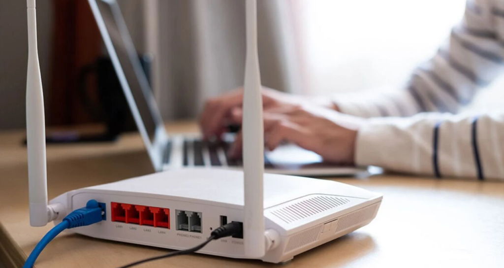 İngiltere'de BT iflas sürecindeki rakibi TalkTalk'u devralarak iletişim krizini önledi