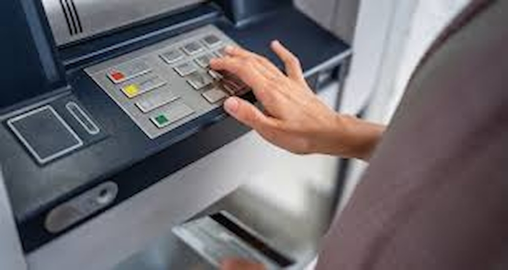 Bankacılık işlemlerinde kimlik tespiti limitleri artırıldı ve imza şartı esnetildi