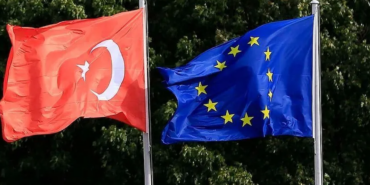 Koç Holding CEO'su Çakıroğu'ndan AB'ye Sanayi Çağrısı