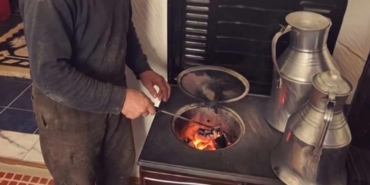 Polonya'da sobada odun yerine çörek yakan tamirci yakıt maliyetini düşürdü