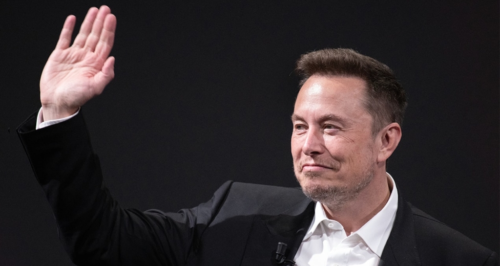 Elon Musk SpaceX ve Tesla Birleşmesi İçin Komiteler Kurulduğunu Duyurdu